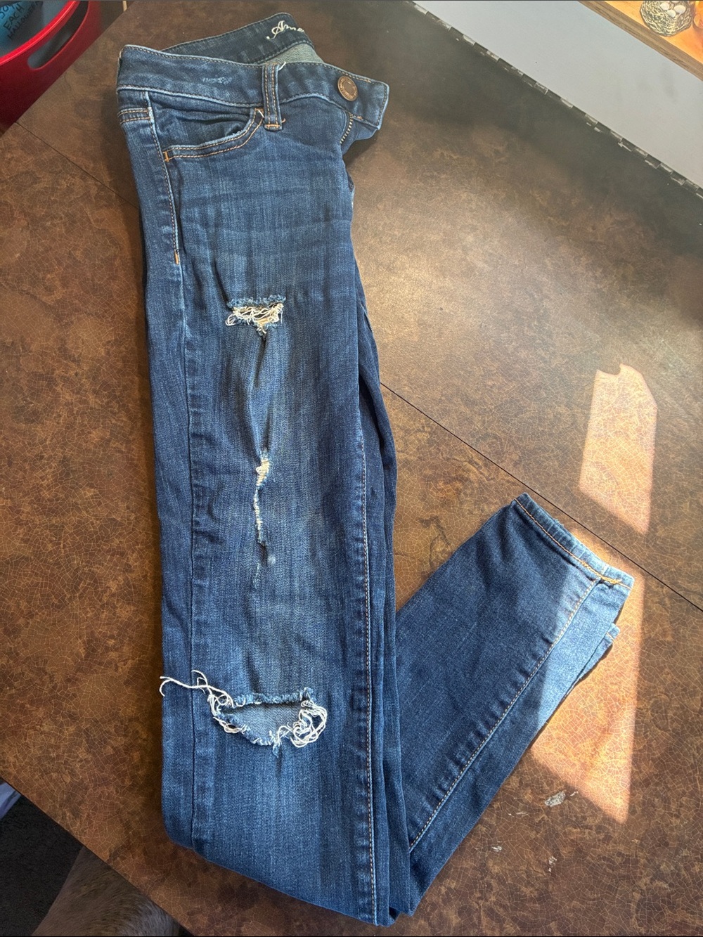 Woman's AE skinny leggings size 4